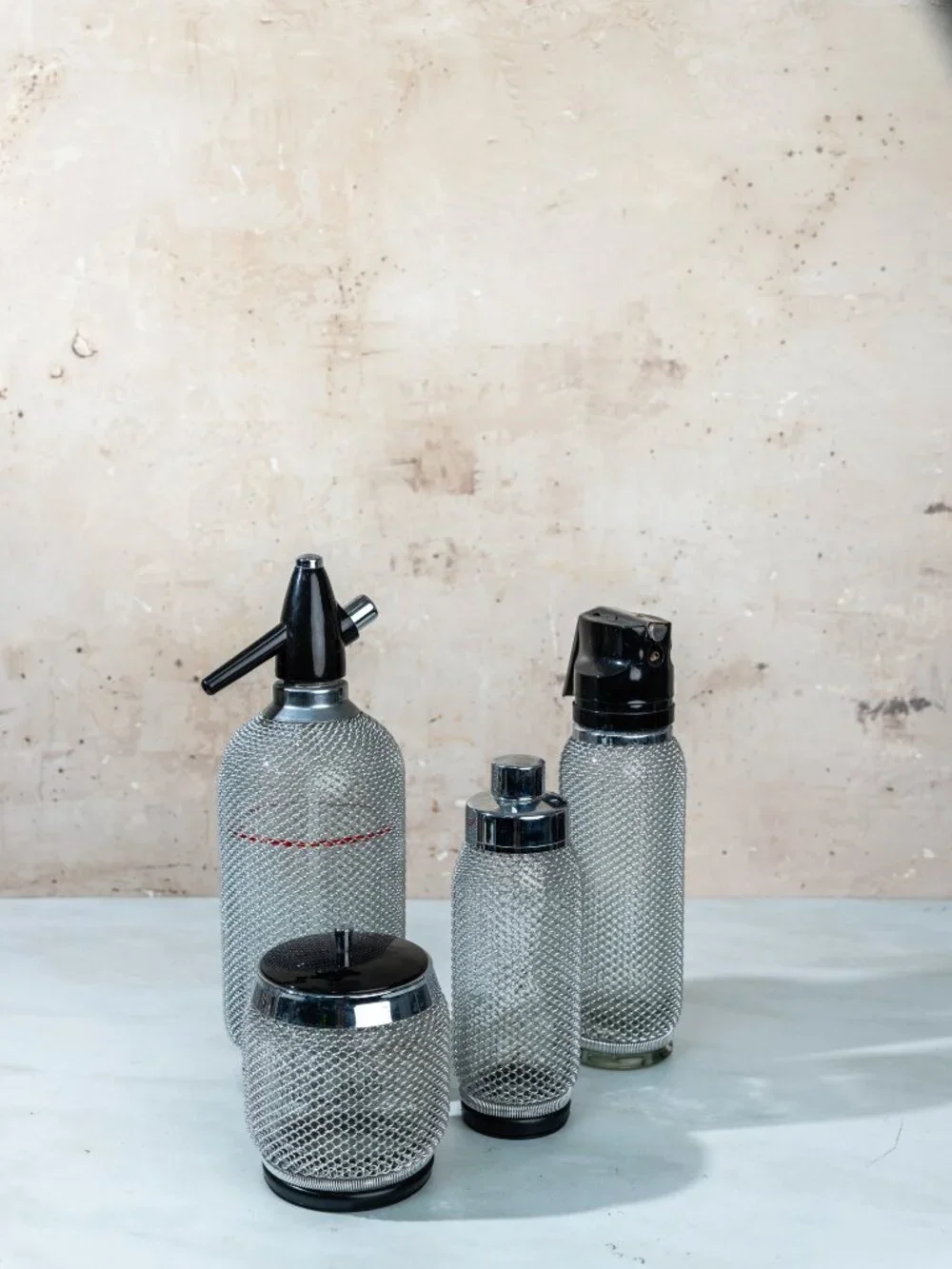 Metal Mesh Cocktail Shaker, Soda Dispensers, Ice Bucket